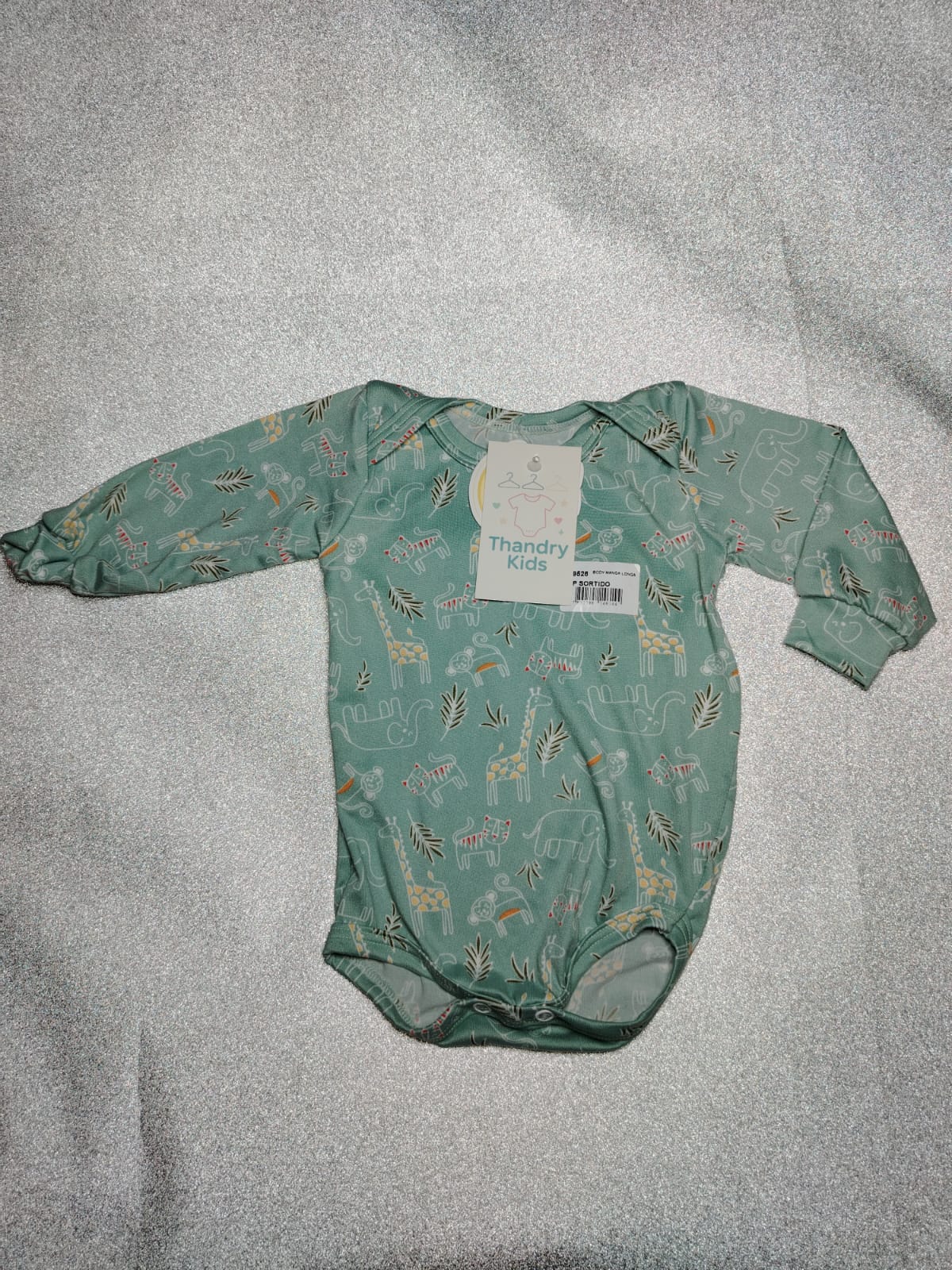 Body Menina P (1 a 3 meses) Manga Longa Verde Estampado Safari - Imagem 5
