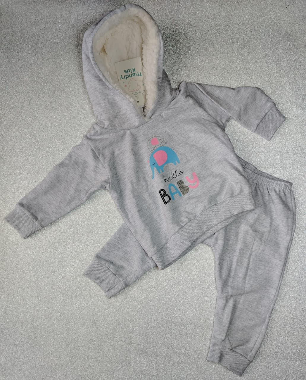 Conjunto Moletom Bebê Unissex Cinza com Capuz Peluciado – Hello Baby P (1 a 3 meses) - Imagem 4