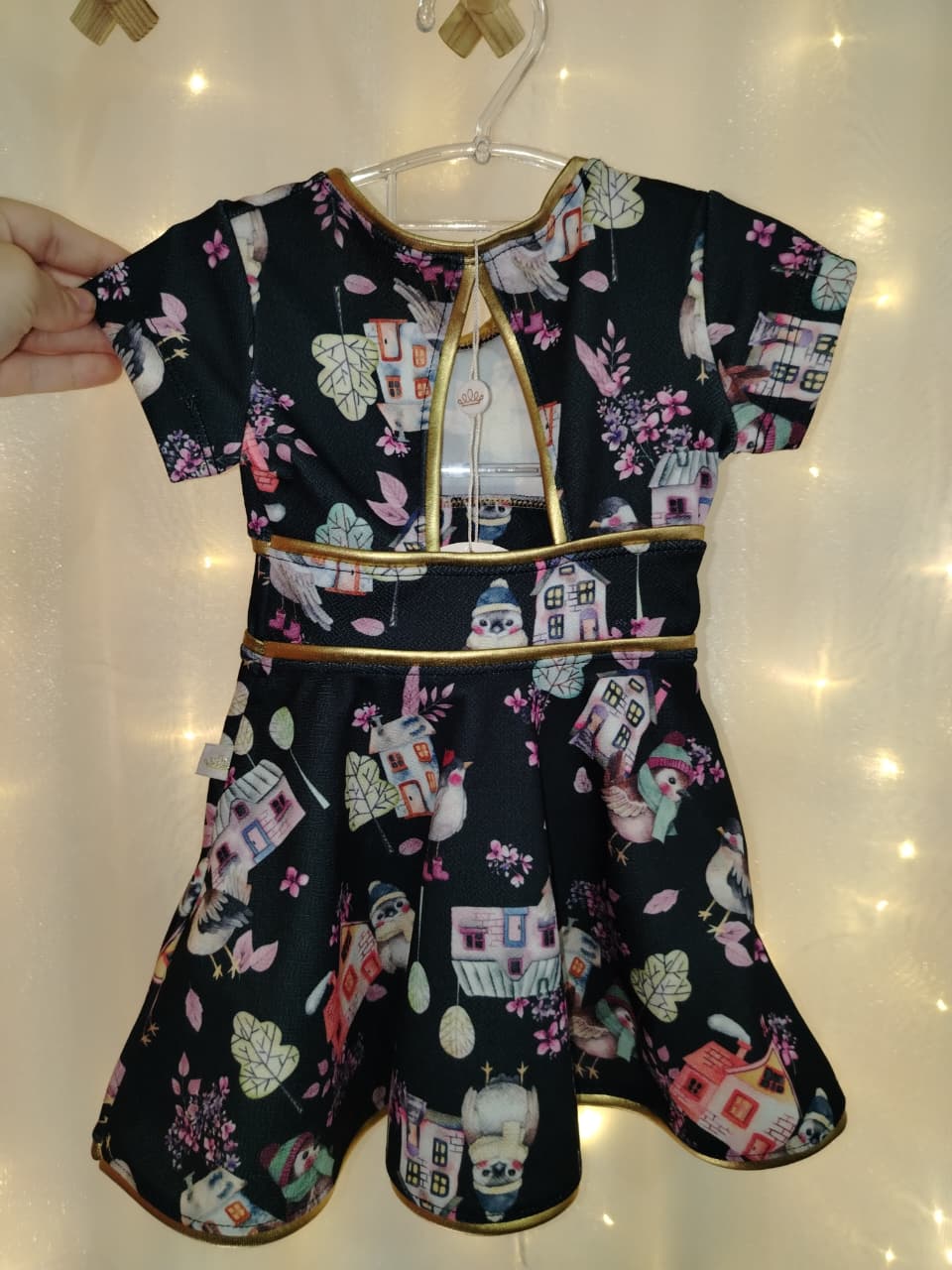VESTIDO FEM INF C/DETALHES DOURADO REF3436 TAM 01 - Imagem 6