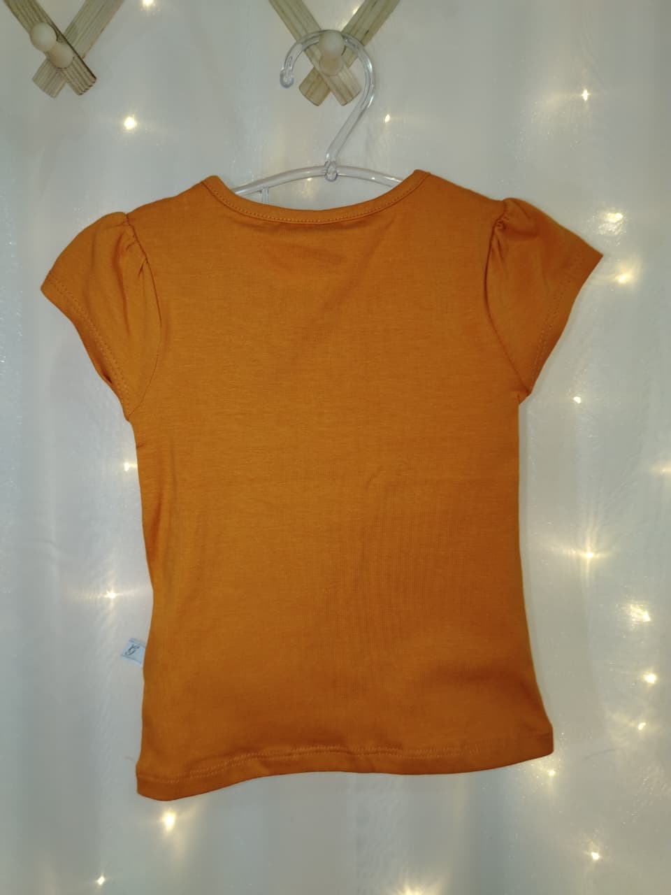 BLUSA FEM MC INF GOLA PEROLAS BABADO 1AO3 REF21628 tamanho 1 - Imagem 4
