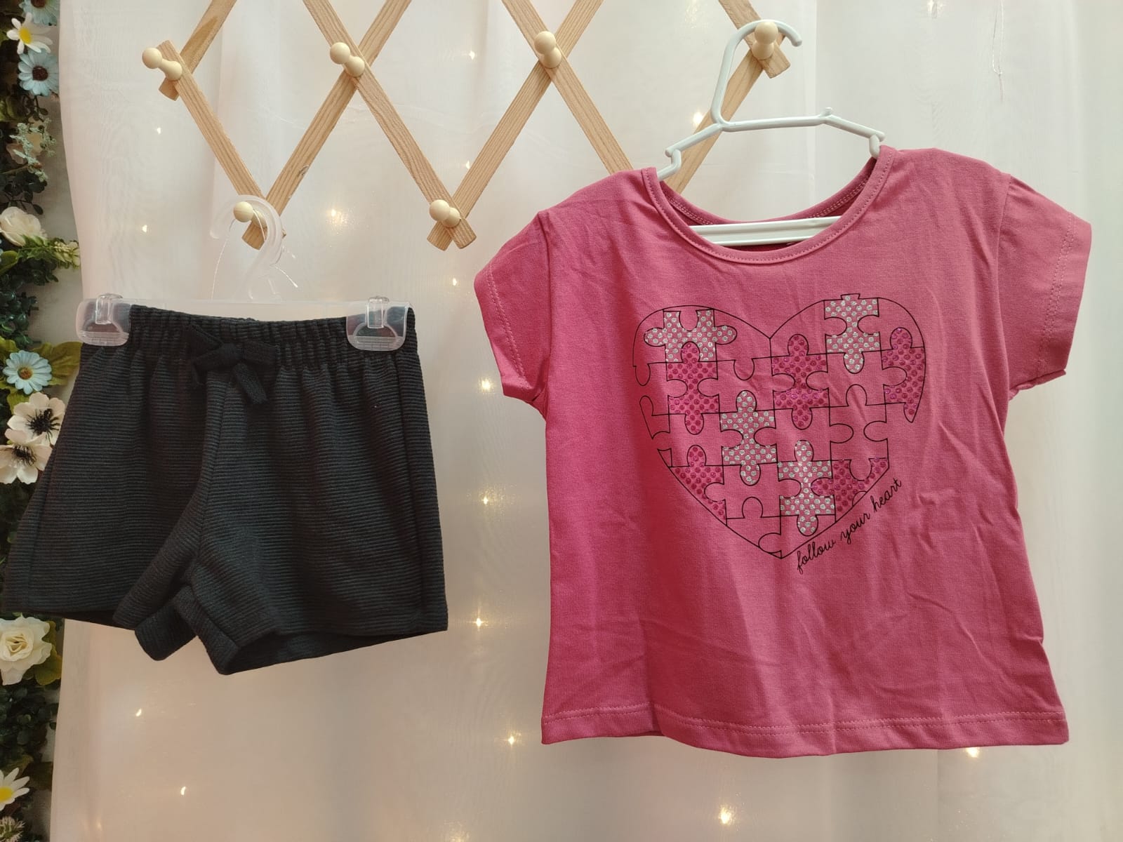 CONJ FEM INF MC SHORTS CORACAO 1000255 TAMANHO 4 - Imagem 3