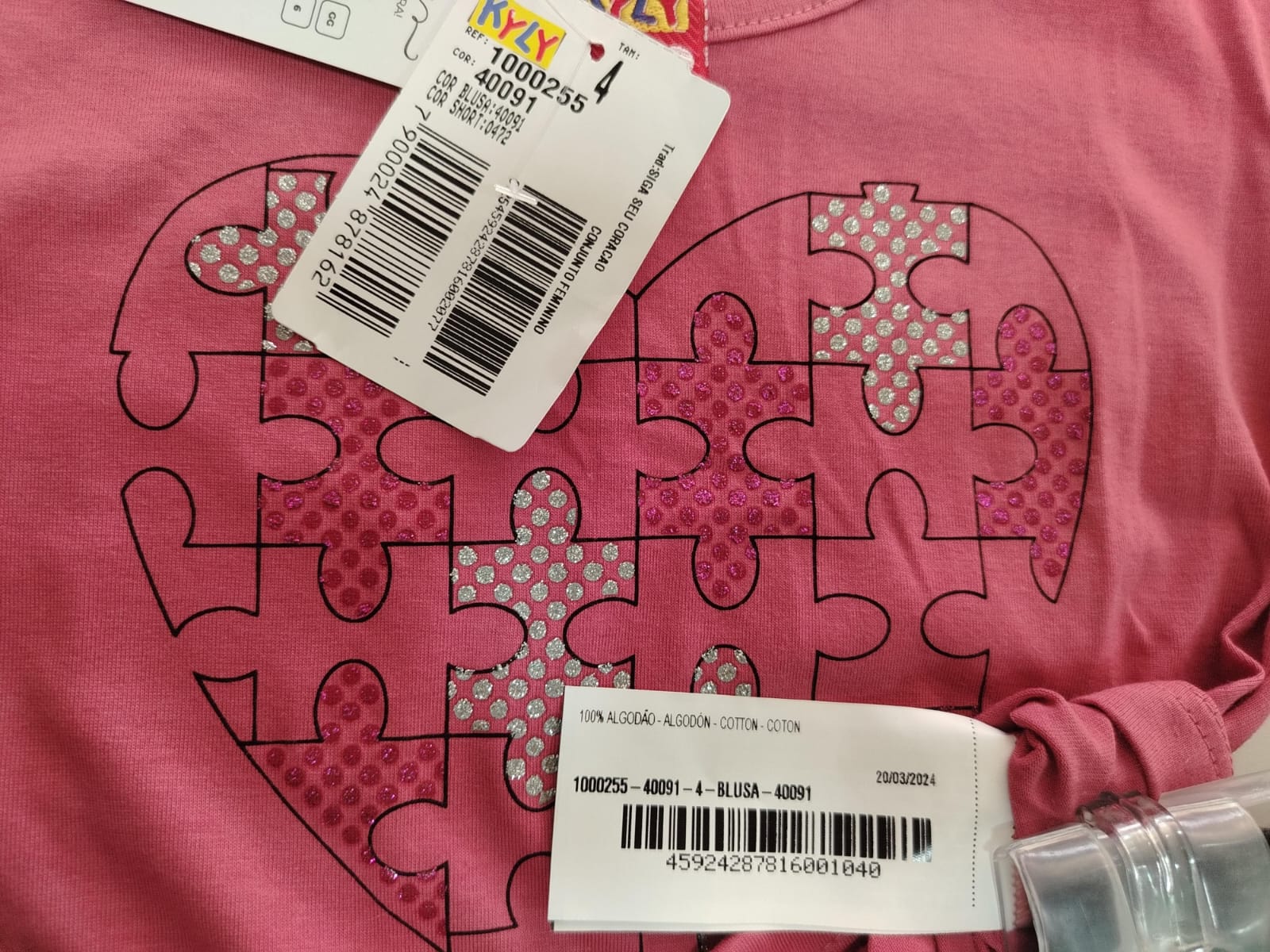 CONJ FEM INF MC SHORTS CORACAO 1000255 TAMANHO 4 - Imagem 5