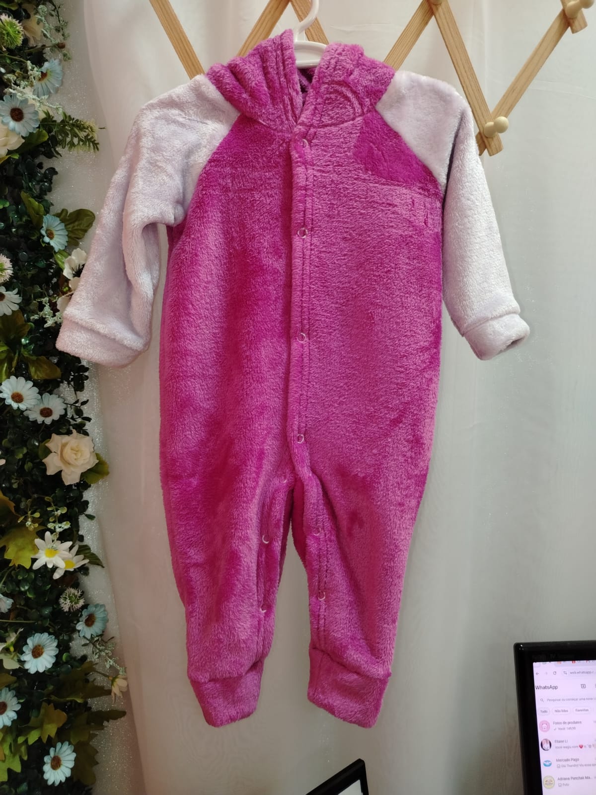 Macaquinho Soft Plush Capuz Rosa Pink 25201 tamanho P - Imagem 3