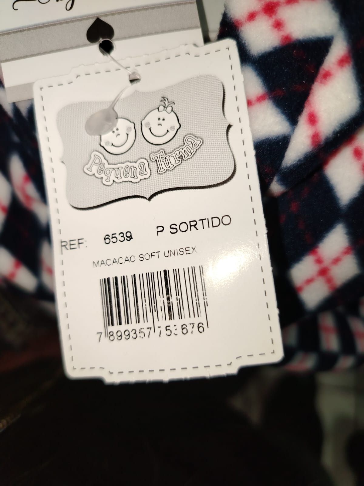 Macacão Soft 6539 com Capuz Estampa Xadrez Argyle Tamanho P - Imagem 5