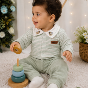 Conjunto Body  6910 Listrado Verde com Gola Bordada Cachorrinho e Calça de Plush-P