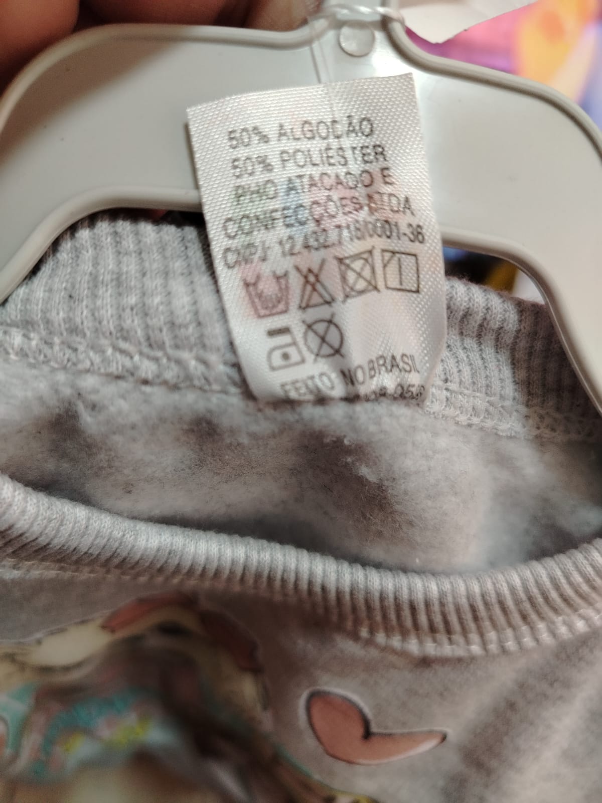 CONJ BLUSA E CALCA RECORTE LATERAL E PUNHO 30530B tamanho P - Imagem 5