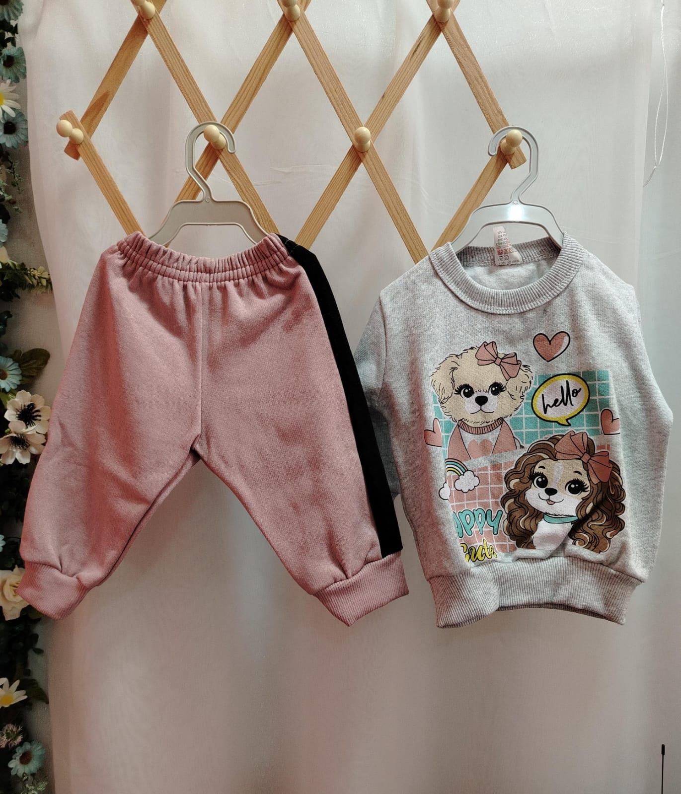 CONJ BLUSA E CALCA RECORTE LATERAL E PUNHO 30530B tamanho P - Imagem 2