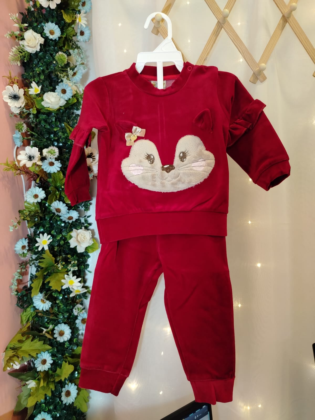 Conjunto Infantil Plush Cherry Vermelho Cereja Baby Doces Momentos Ref. 6956 Tam G - Imagem 2