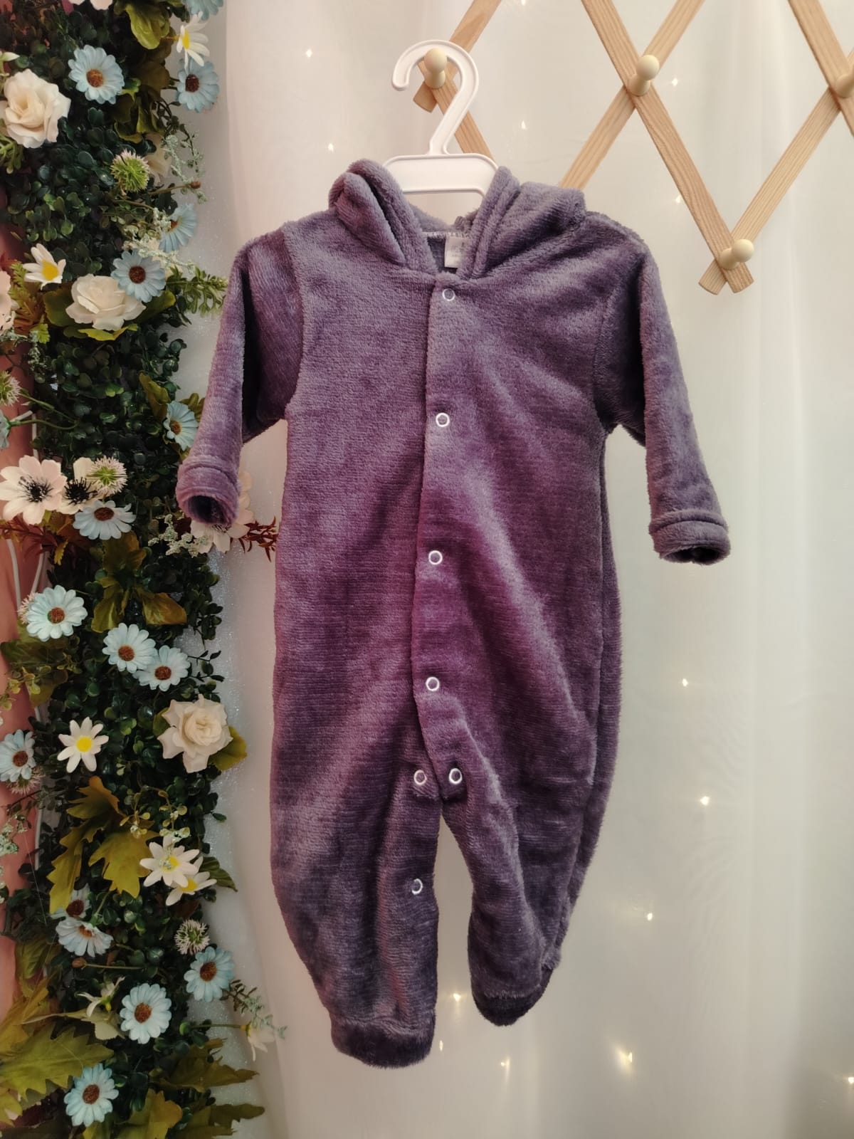 Macacão Infantil Plush com Capuz Roxo 038 Tamanho M - Imagem 2